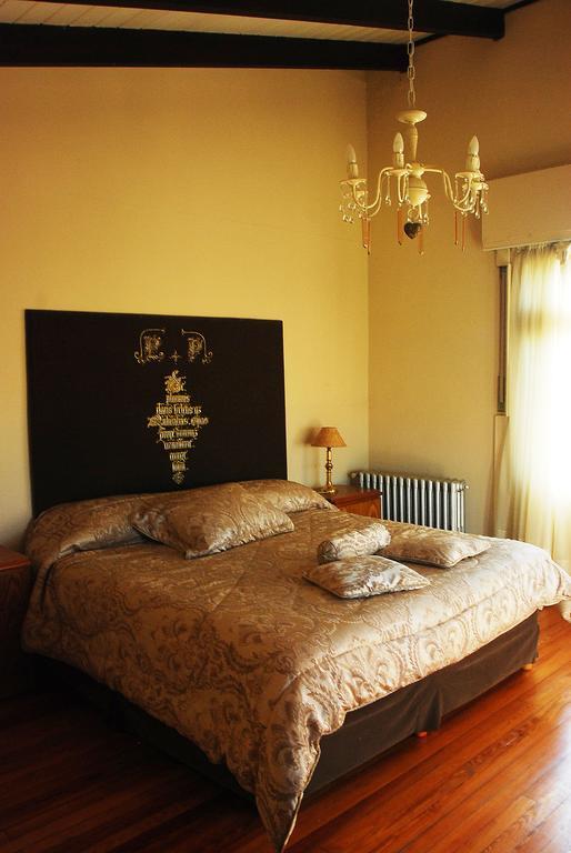 Estancia Loma Pampa Hotel Азул Стая снимка